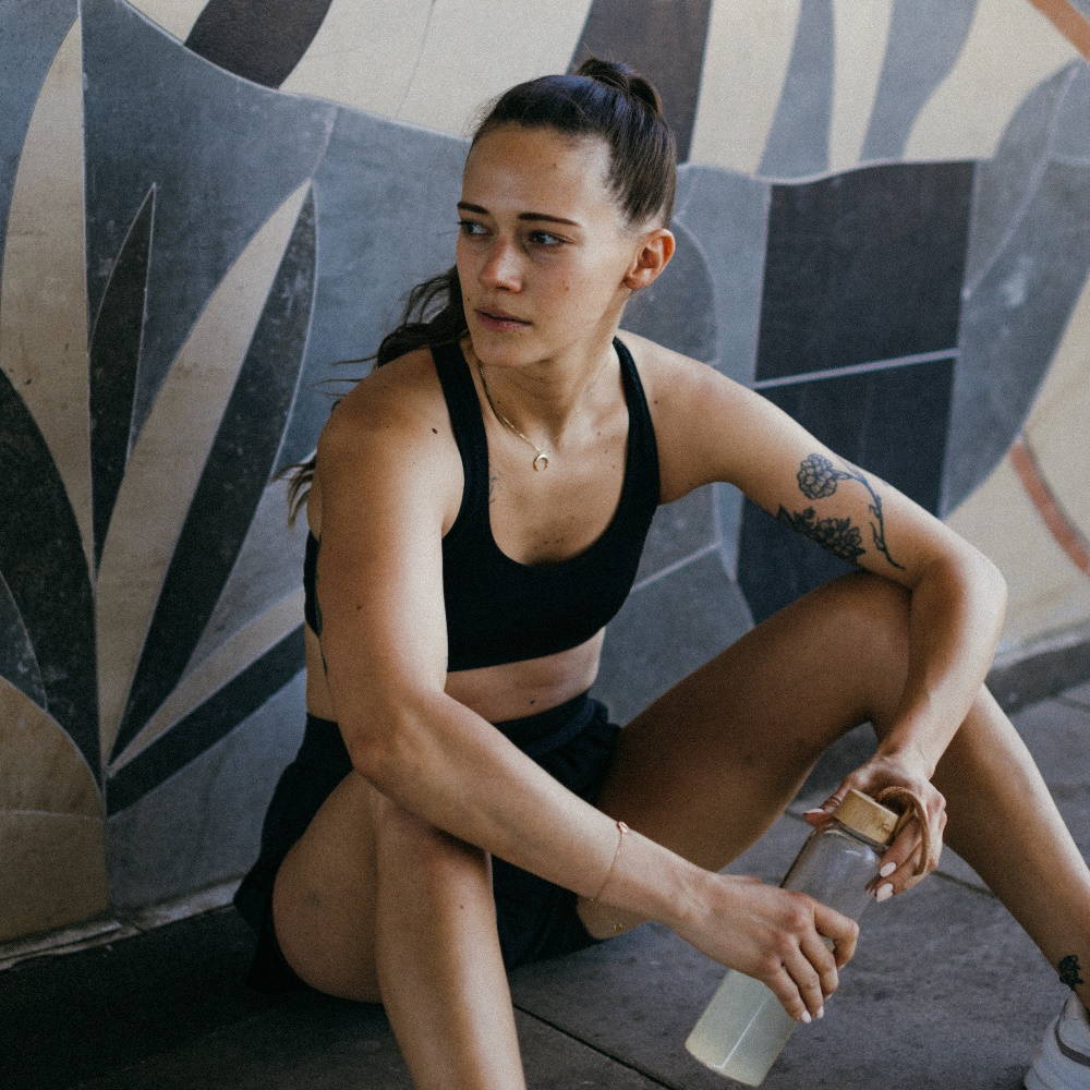 How to Prevent Sports Bra Straps from Falling Down Tips for Comfort a